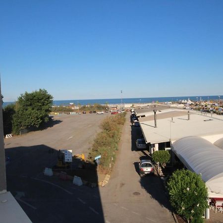 Ohana Holiday Rooms Rosolina Mare Zewnętrze zdjęcie