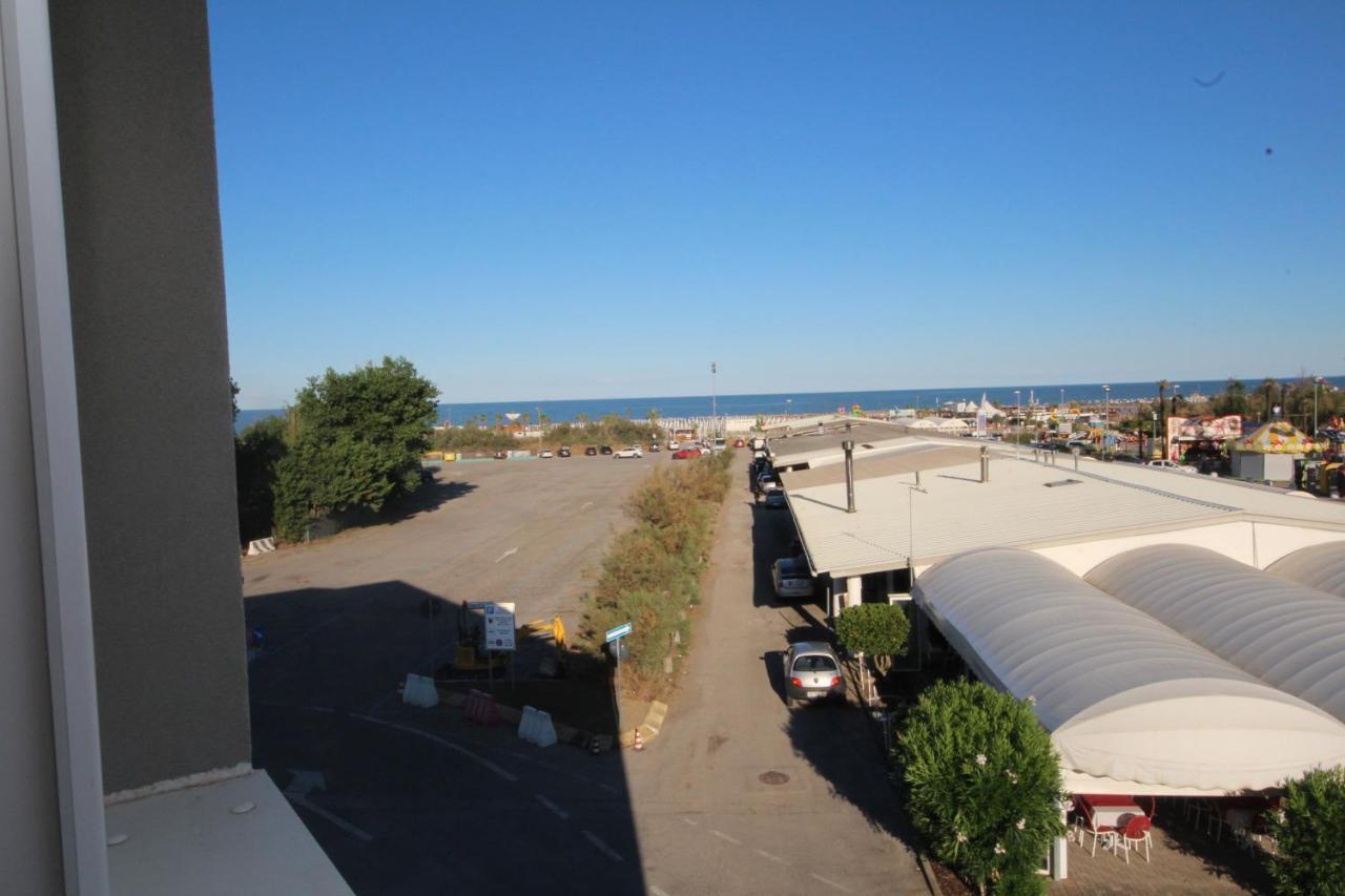 Ohana Holiday Rooms Rosolina Mare Zewnętrze zdjęcie